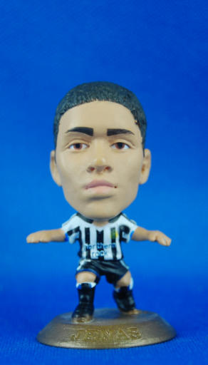 MC1694 Jermaine Jenas Newcastle United (H) Microstars UK Series 7