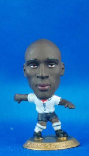 MC2375 Sol Campbell England (H) Microstars UK Series 9