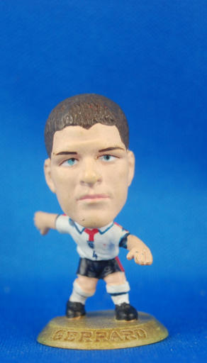 MC2380 Steven Gerrard England (H) Microstars UK Series 9