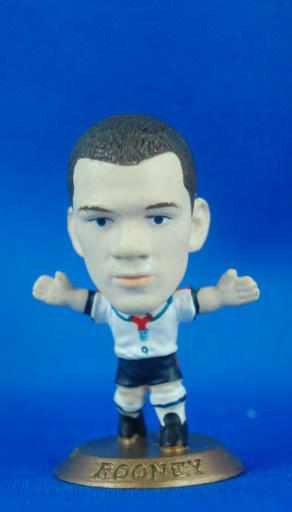 MC2388 Wayne Rooney England (H) Microstars UK Series 9