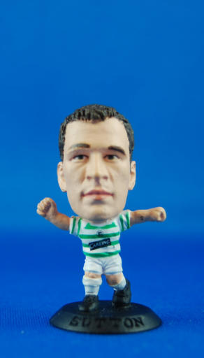 MC4388 Chris Sutton Celtic (H) Microstars UK Series 12